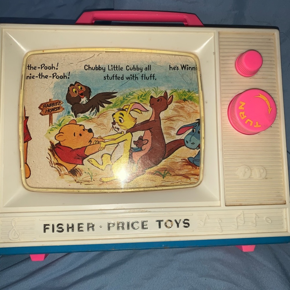 Vintage 1971 fisher price Winnie the Pooh tv